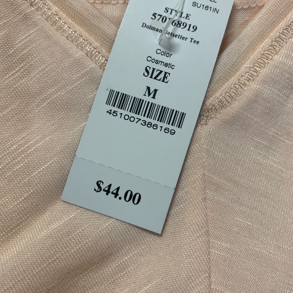Blush Top. - Picture 2 of 2
